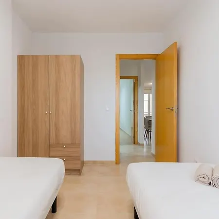 Appartamento Moncofa Beachside Retreat: Poolside Bliss *