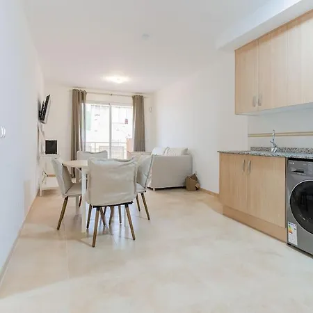 Apartmán Moncofa Beachside Retreat: Poolside Bliss